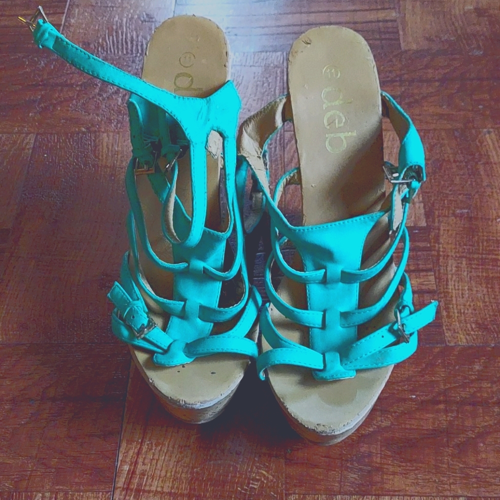 Women's  wedges